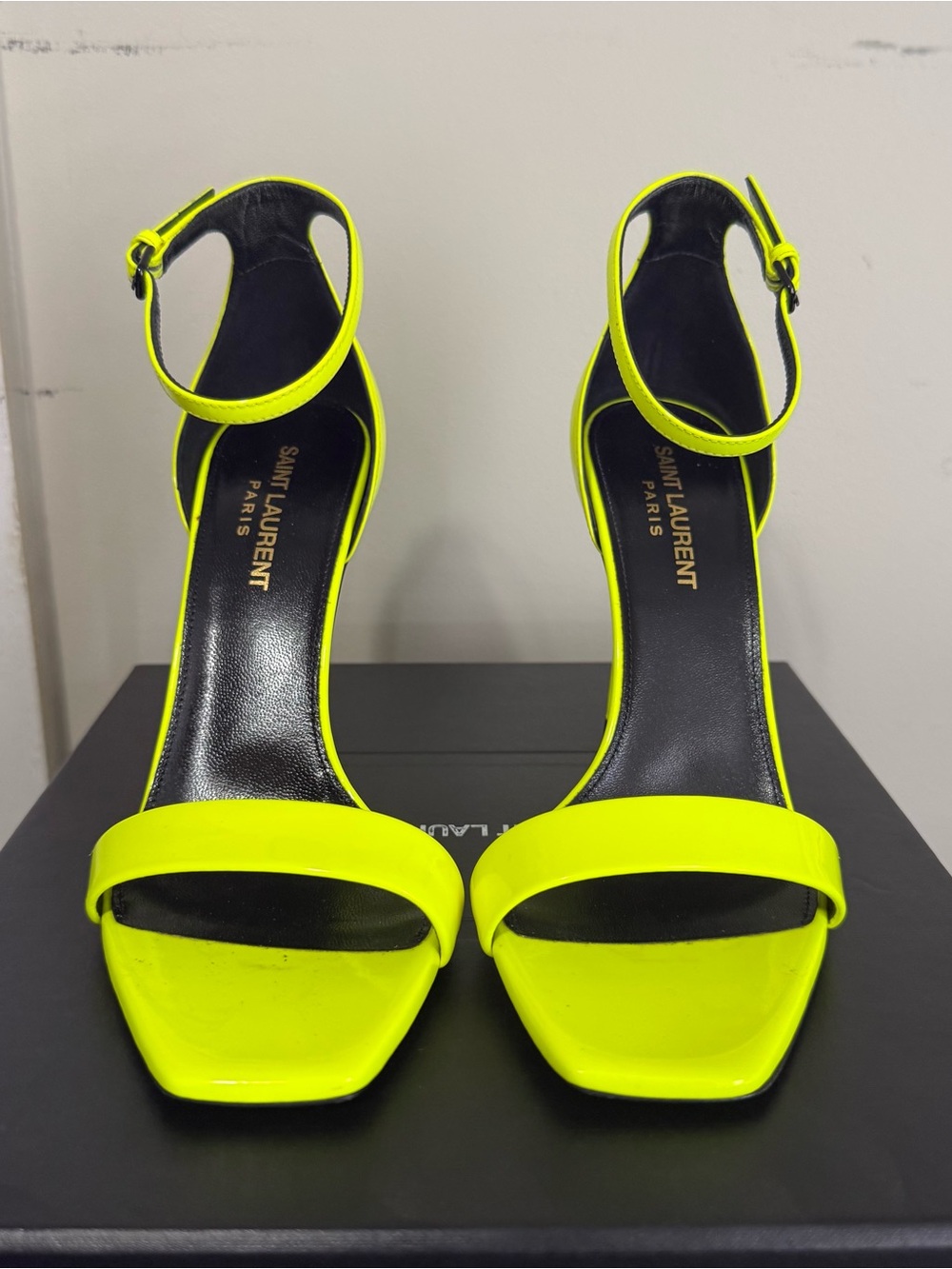 Saint Laurent Amber 105 Fluo Yellow Patent Leather Heels Sandals 37.5